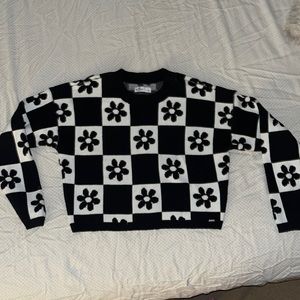 Hollister sweater